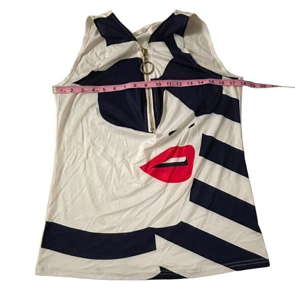 Unbranded ~ Wonans Profile ~ Sleeves Top with zipper feature ~ size Medium - Picture 5 of 6